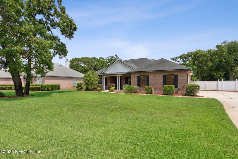 10821 Peaceful Harbor Dr, Jacksonville, FL 32218