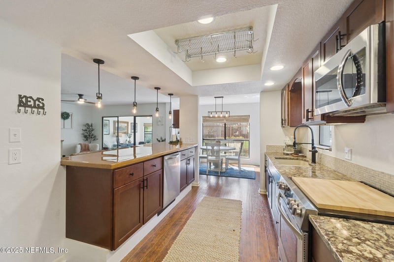 10128 Leisure Ln #31, Jacksonville, FL 32256