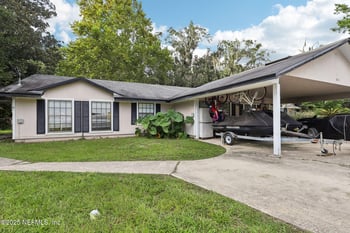 810 Meadowbrook Dr, Orange Park, FL 32073