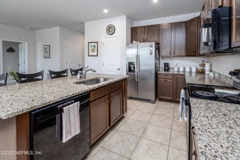 11443 Tiburon Dr, Jacksonville, FL 32221