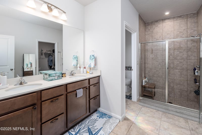 11443 Tiburon Dr, Jacksonville, FL 32221