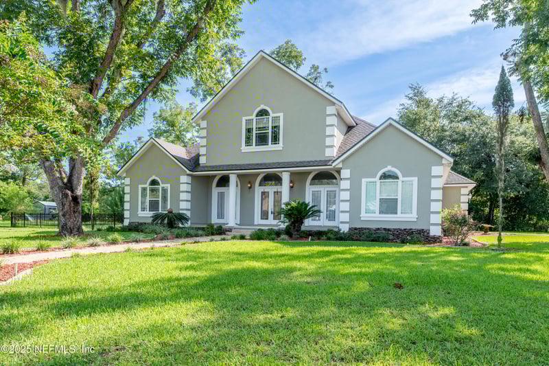 10215 Glen Ave, Glen St Mary, FL 32040