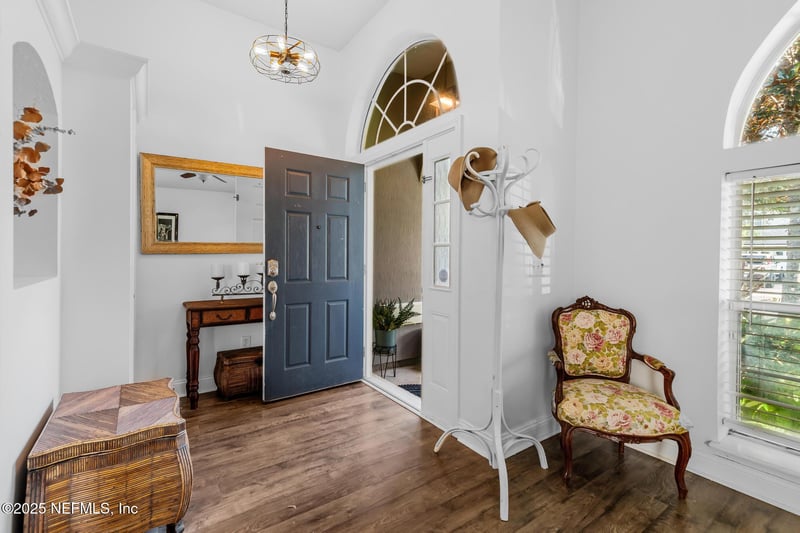 911 Silver Spring Ct, St Augustine, FL 32092