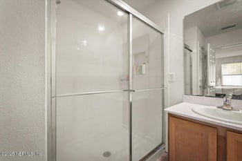 531 White Camellia Ln, Jacksonville, FL 32218