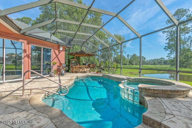 1683 Waters Edge Dr, Fleming Island, FL 32003