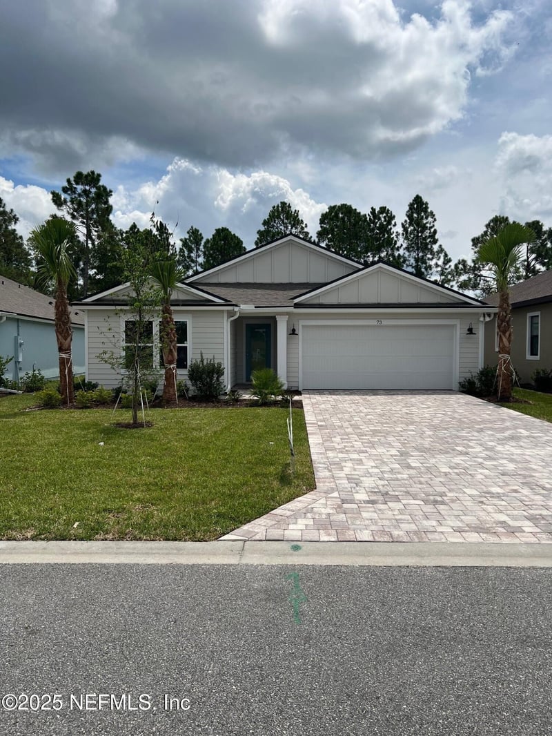 73 Green Cir, Palm Coast, FL 32164