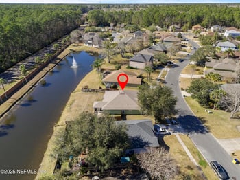 594 Lady Lake Rd, Jacksonville, FL 32218