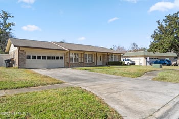 1743 Horton Dr, Orange Park, FL 32073