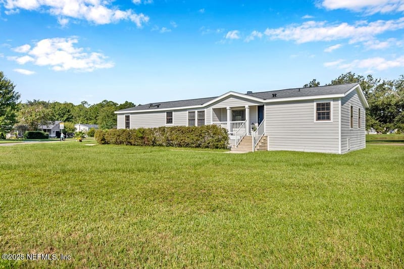 2900 Gray Jay Dr, St Augustine, FL 32084