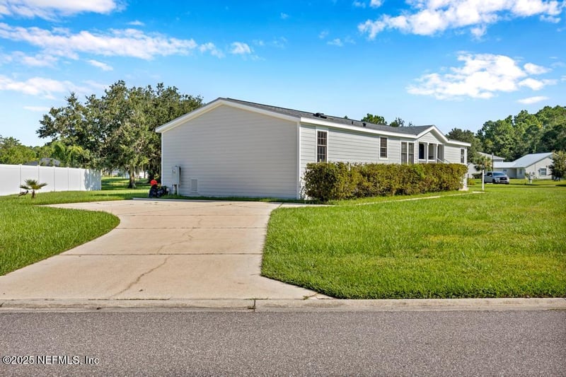 2900 Gray Jay Dr, St Augustine, FL 32084