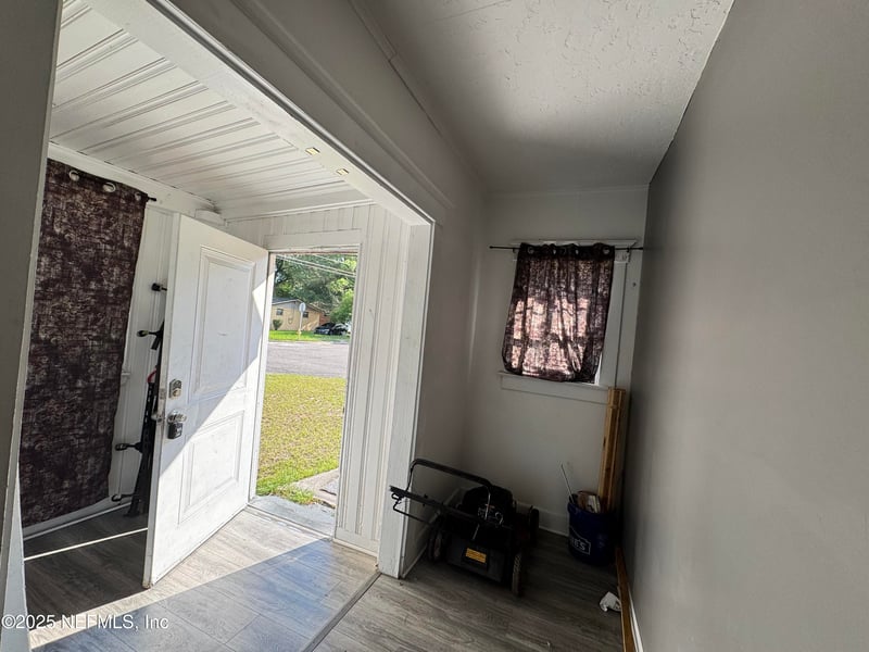 757 Fernway St, Jacksonville, FL 32208