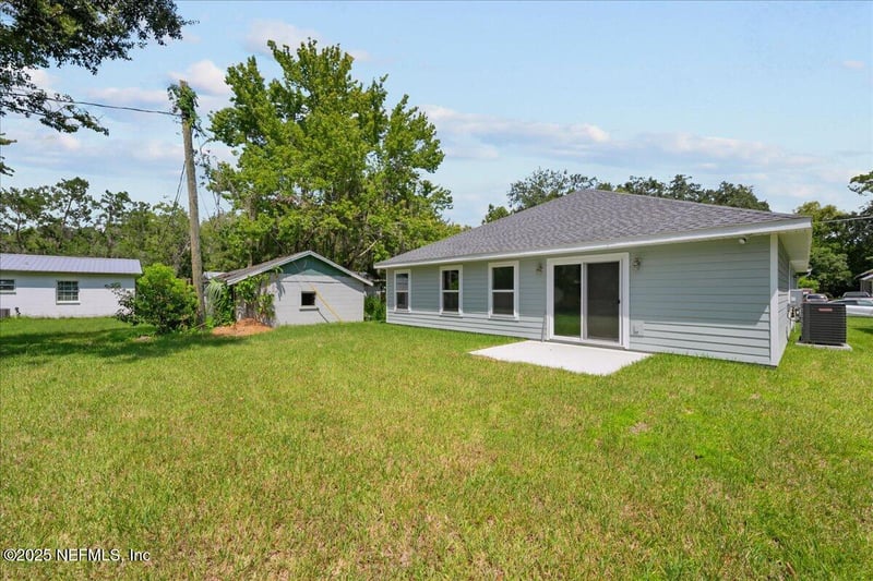 302 14th St, Palatka, FL 32177