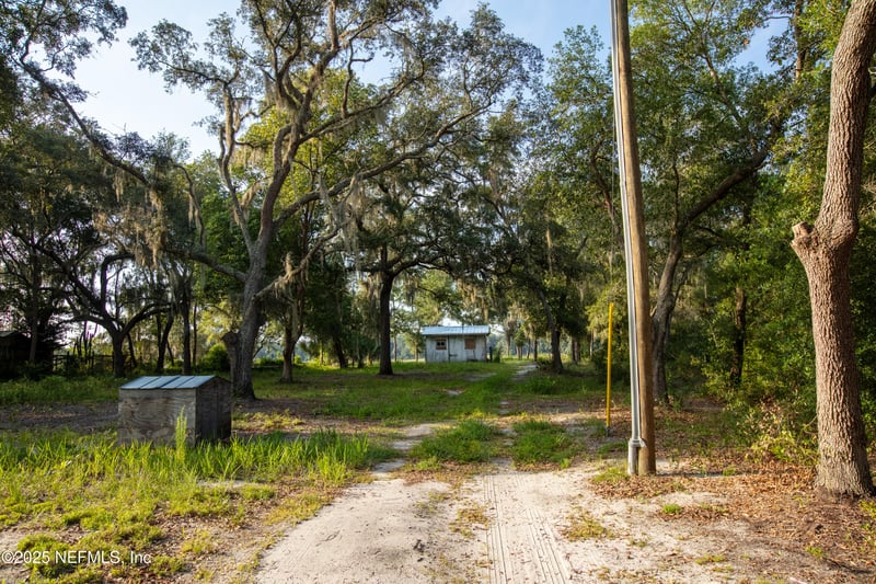 111 Serena Cir, Melrose, FL 32666