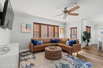 922 1st St #102, Jacksonville Beach, FL 32250