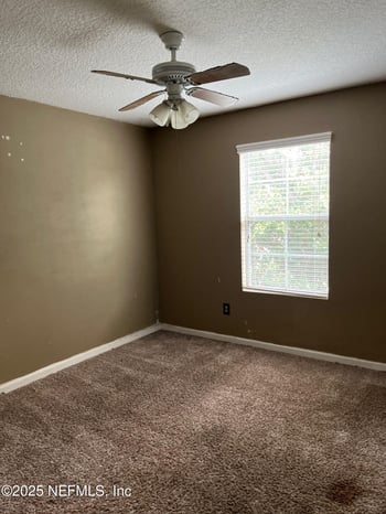 2198 Club Lake Dr, Orange Park, FL 32065