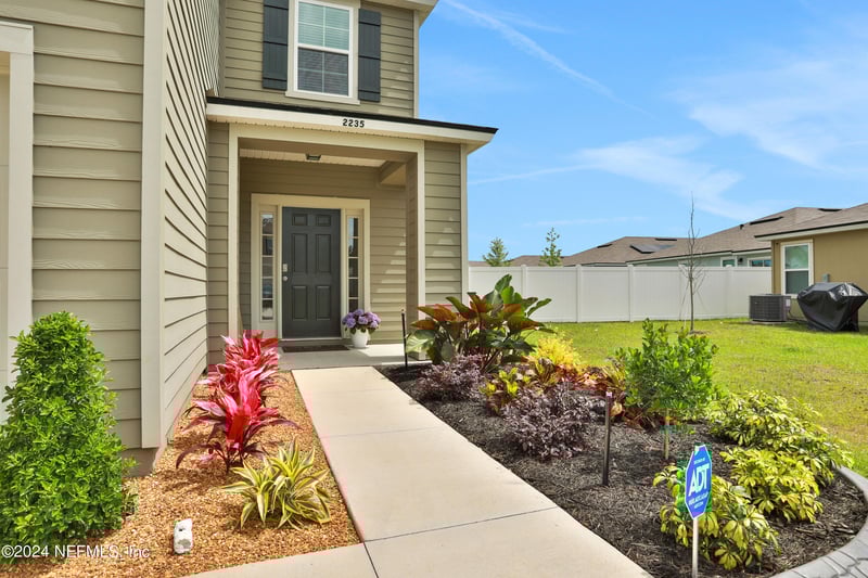 2235 Falling Star Ln, Green Cove Springs, FL 32043