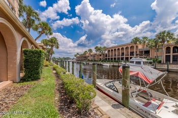 5375 Ortega Farms Blvd #309, Jacksonville, FL 32210