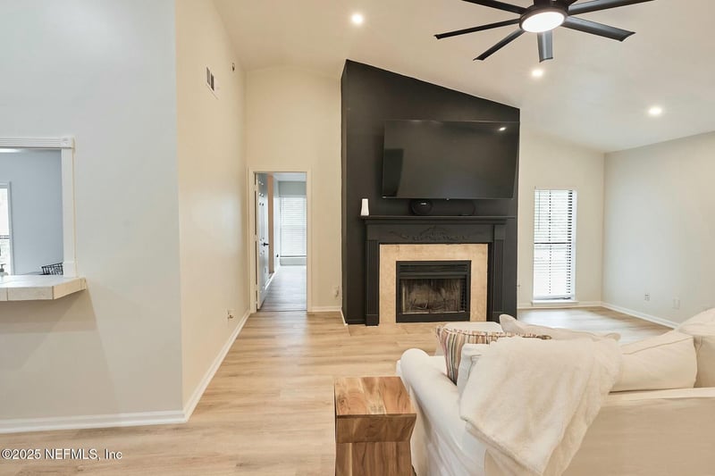 1104 Wood Hill Pl #1104, Jacksonville, FL 32256