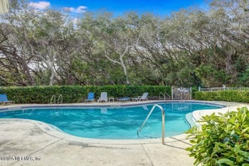 1872 Oceanside Ln, Fernandina Beach, FL 32034