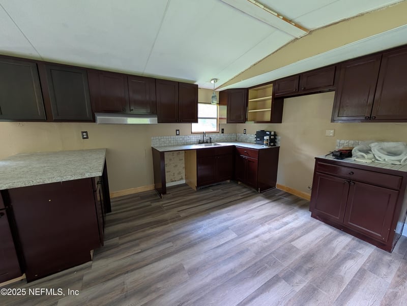 147 Pine Tree Rd, Palatka, FL 32177