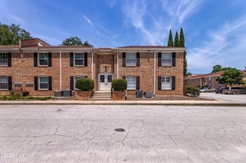 5201 Atlantic Blvd #104, Jacksonville, FL 32207