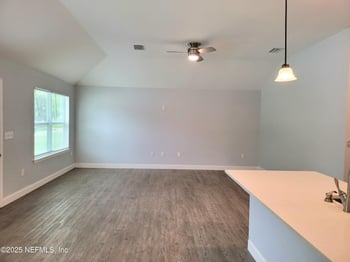 1978 Solomon St, Orange Park, FL 32073