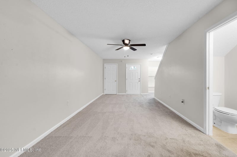 8400 Mcgirts Village Ln, Jacksonville, FL 32210