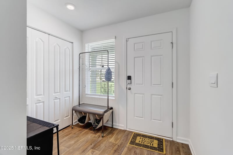 12074 Green Thicket Ln, Jacksonville, FL 32219