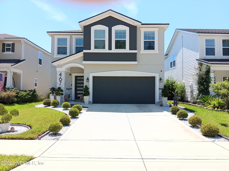 467 Chandler Dr, St Johns, FL 32259