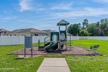 8676 Tristan Dr, Jacksonville, FL 32210