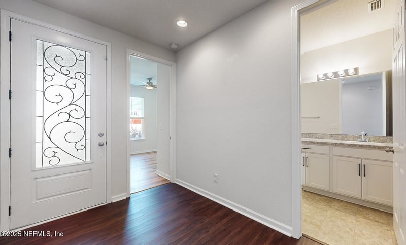 2077 Amberly Dr, Middleburg, FL 32068