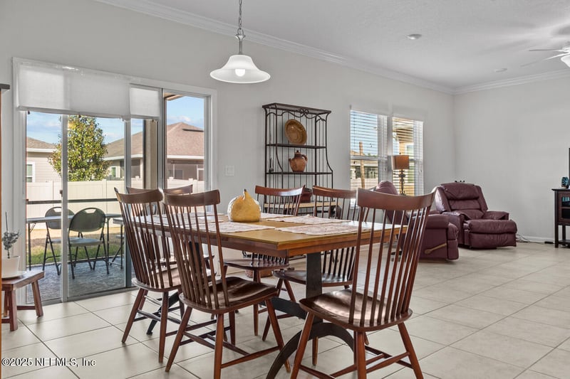 10119 Dogwood Creek Dr, Jacksonville, FL 32222