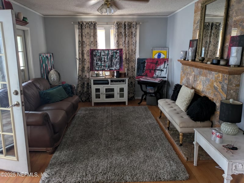 7173 Lucky Dr, Jacksonville, FL 32208