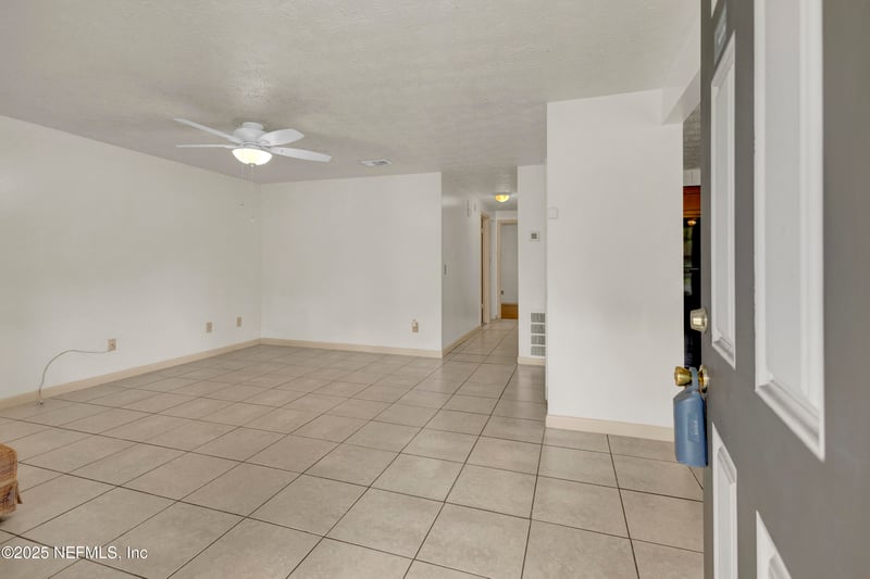 193 Evergreen Ln, Middleburg, FL 32068