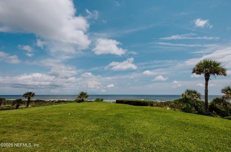 2277 Seminole Rd #M, Atlantic Beach, FL 32233