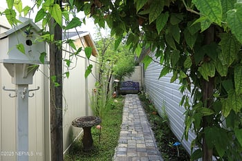 7734 Mc Cowan Dr, Jacksonville, FL 32244