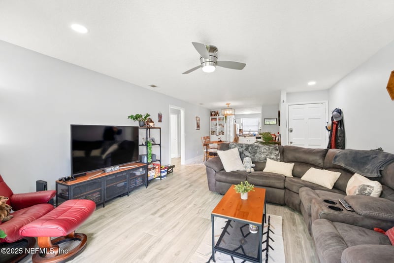 4915 Baymeadows Rd #8H, Jacksonville, FL 32217