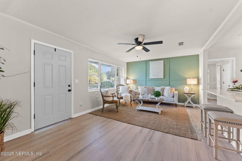 2455 Seaway St, Jacksonville, FL 32233