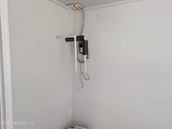 1339 Ellis Rd, Jacksonville, FL 32205