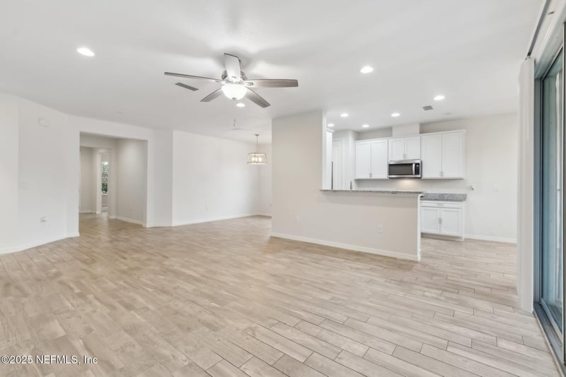 23 Lakefront Ln, St Augustine, FL 32095