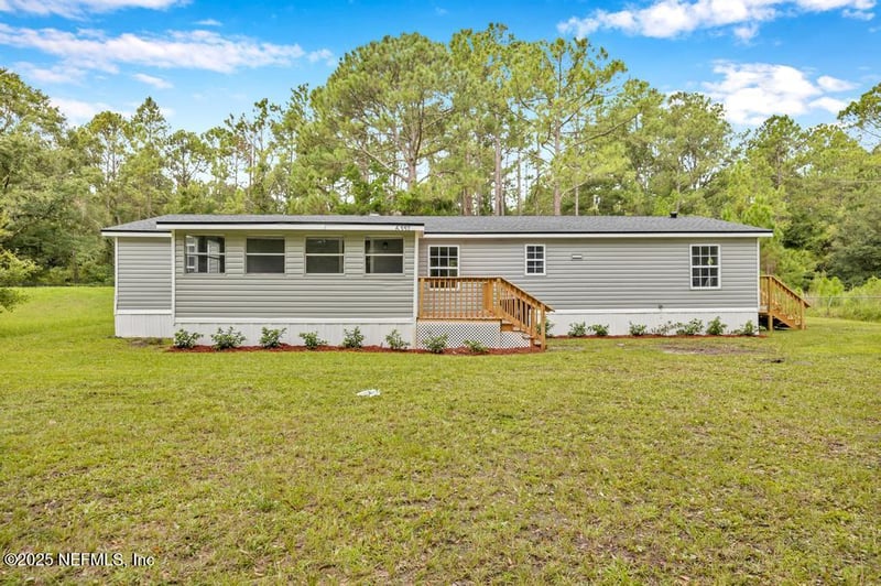 6357 Armstrong Rd, Elkton, FL 32033