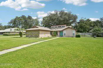 283 Glenlyon Dr, Orange Park, FL 32073