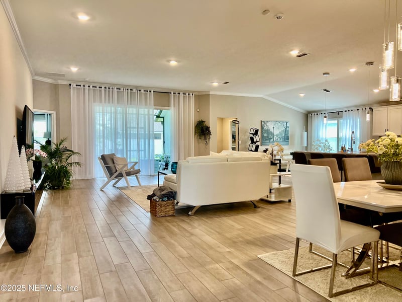 135 Sunstone Ct, St Augustine, FL 32086