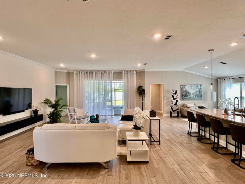 135 Sunstone Ct, St Augustine, FL 32086