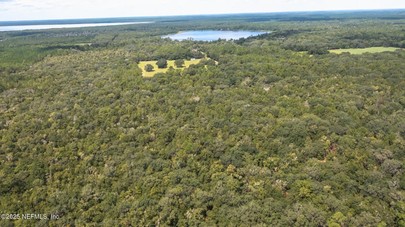 23172 120th Pl, Hawthorne, FL 32640