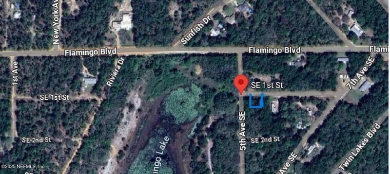01 1st St, Interlachen, FL 32148