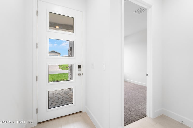 9229 Players Dr, Weeki Wachee, FL 34613