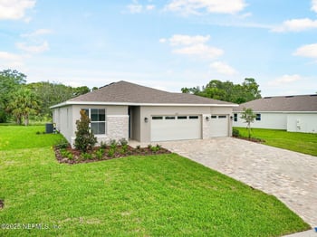 9229 Players Dr, Weeki Wachee, FL 34613