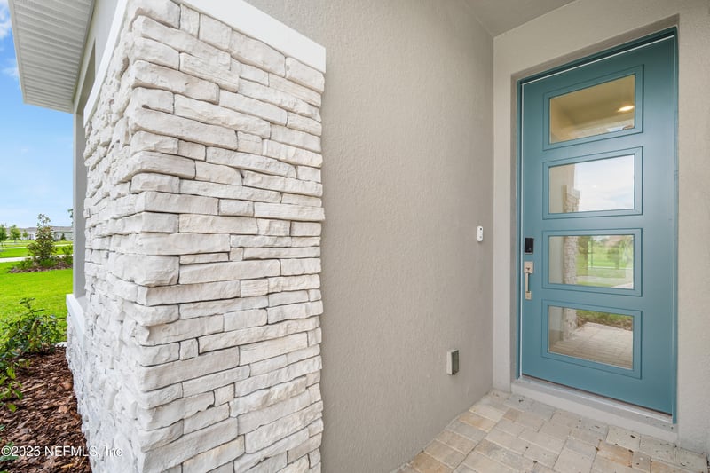 9229 Players Dr, Weeki Wachee, FL 34613