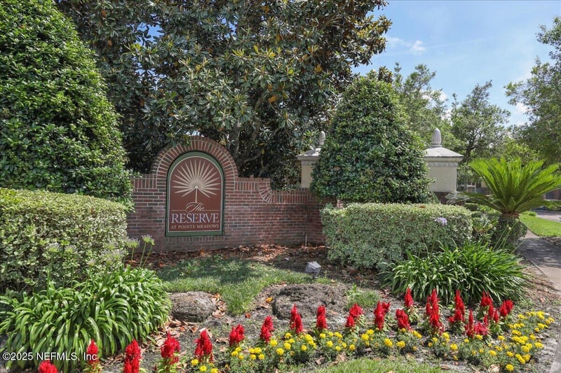 7800 Point Meadows Dr #938, Jacksonville, FL 32256